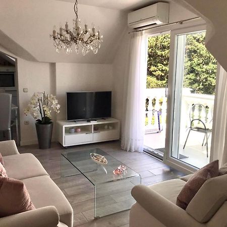 Villa Diana Kaštela 外观 照片