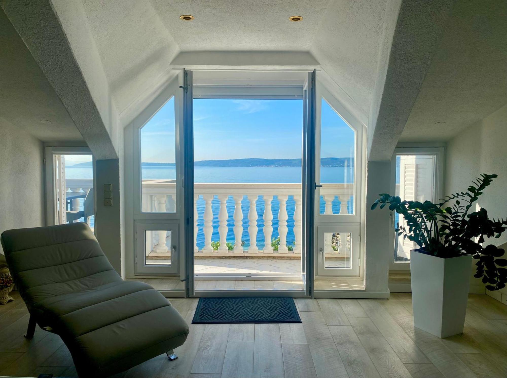 Villa Diana Kaštela 外观 照片