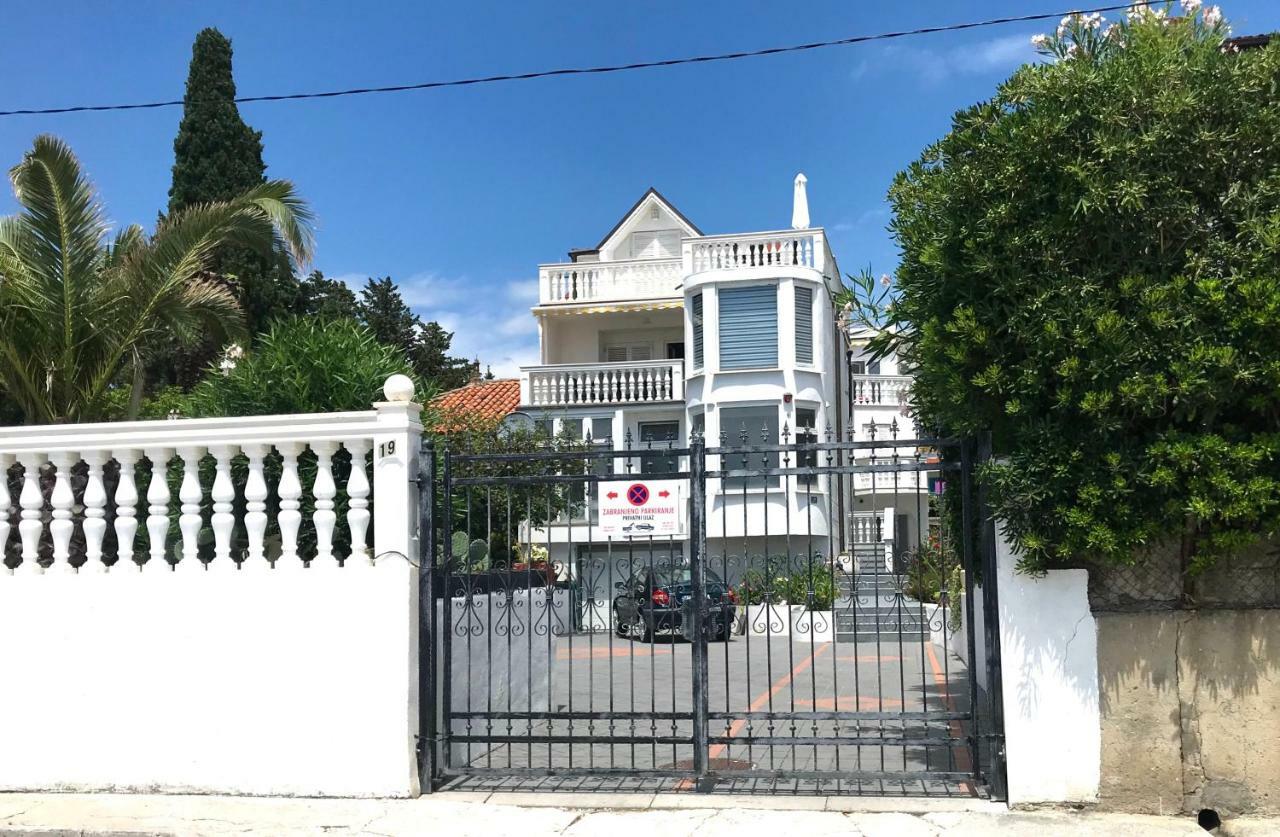 Villa Diana Kaštela 外观 照片